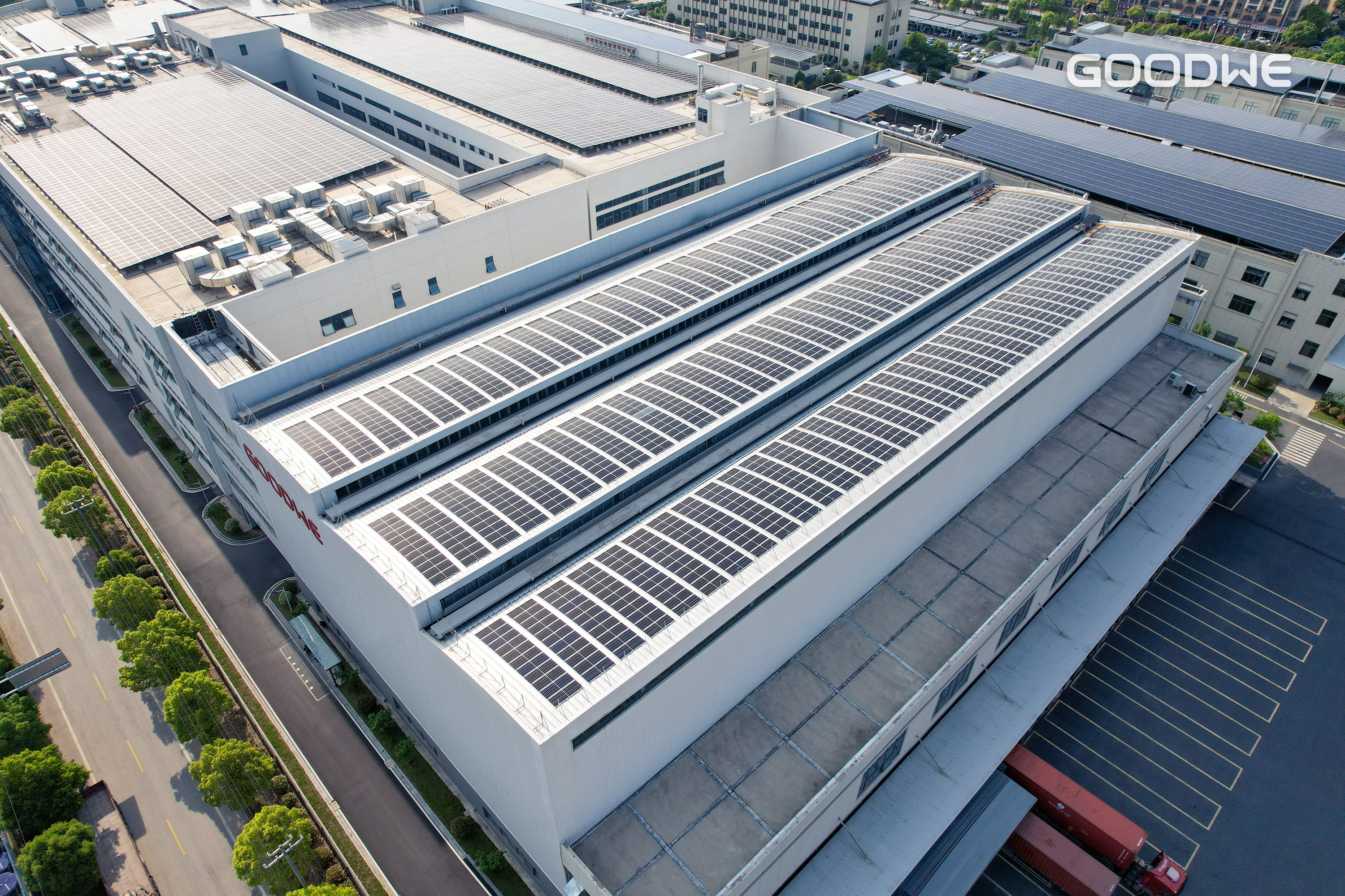 O futuro da construção solar começa agora: por que o BIPV está ganhando espaço na arquitetura de alto padrão